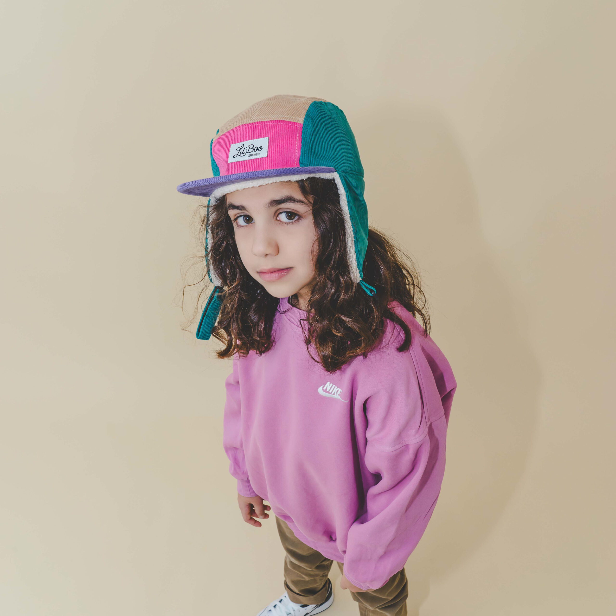 LIL' BOO 5 Panel Cord CAP mit Fleece und Ohrenklappen | retro