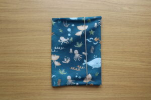 AYLUN Hülle Gesundheitsheft | Meereswelt dunkelblau