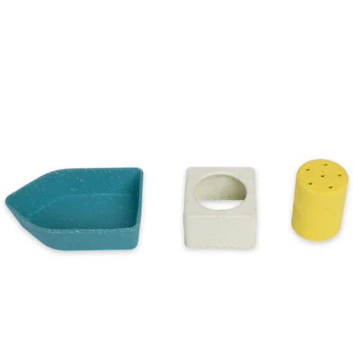 Oli&Carol Upcycled Rubber Bath Toy Boat | Yellow