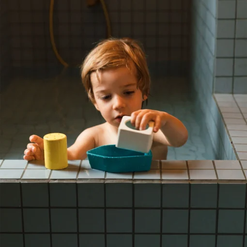 Oli&Carol Upcycled Rubber Bath Toy Boat | Yellow