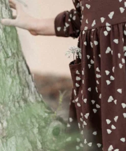 Alternative view of Tiralahilacha Kinder Oversize Kleid mit Taschen Sally | Eichelbraun