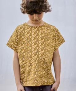 Tiralahilacha Unisex T-Shirt aus Bio-Baumwolle | Ethnic Mustard