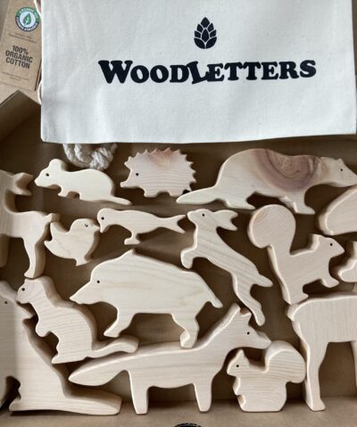 WOODLETTERS Holztiere Stapelspiel Set aus Arvenholz (Made in CH) | Waldfamilie