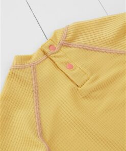 Badeshirt ochre aus recycelten Pet Flaschen von Grass & Air
