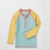 Badeshirt langam pistachio aus recycelten Pet Flaschen von Grass & Air
