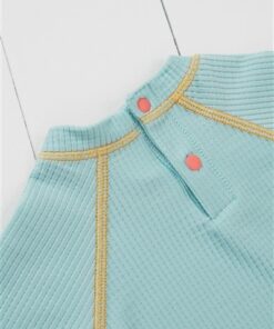 Badeshirt pistachio aus recycelten PFlaschen von Grass & Air