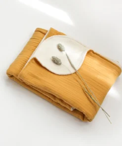 BIBAK Babydecke 70 x 70 cm aus Bio-Baumwolle | Senf