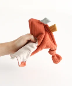 BIBAK Sensorik Knistertuch 25 x 25 cm | Terrakotta