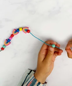 Cotton Twist Holzperlen Kreativ-Set Armband | Regenbogen