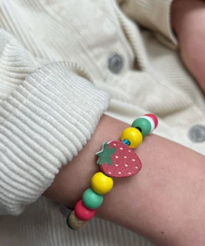 Cotton Twist Holzperlen Kreativ-Set Armband | Erdbeere