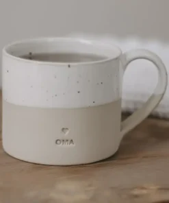 Eulenschnitt Tasse aus Steingut (280ml) | Oma