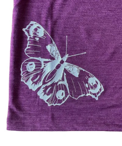 Glückskind T-Shirt Merinowolle & Seide | Schmetterling Zwetschke
