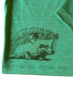Glückskind Shirt Merinowolle & Seide | Waldgrün Igel