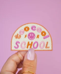 MALICIEUSE Bügel Patch | To Cool To School