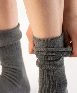 MENIQUE Damen Stricksocken aus Merinowolle | Dark Gray