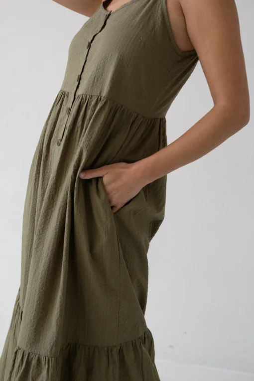 Tiralahilacha ERW Bio Baumwollkleid mit Träger BELINDA | olive – Bild 2