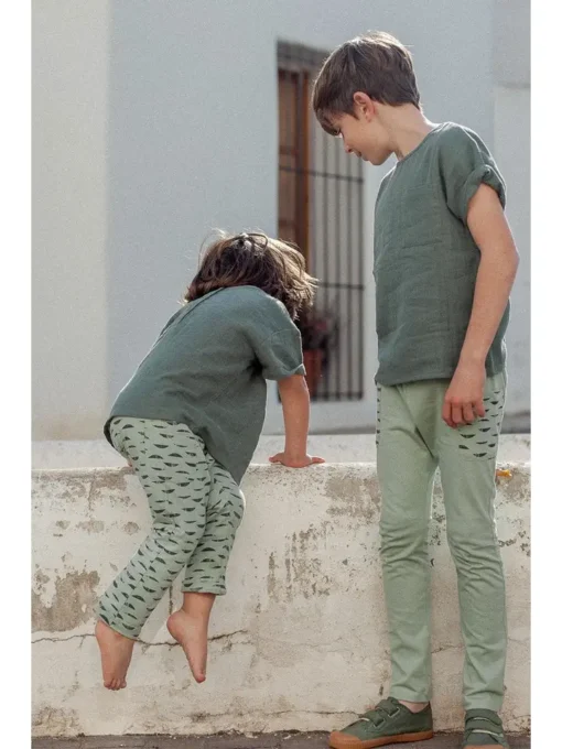 Tiralahilacha leichte Kinderhose EDEL | grün – Bild 4