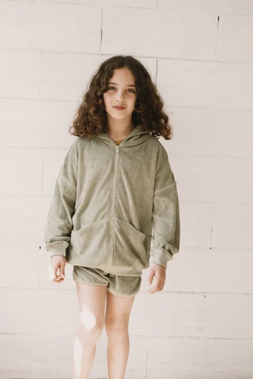 Tiralahilacha Kinder Sweatshirt Helmi | Frottee grün – Bild 7