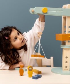 Alternative view of Trixie Holz Kran mit Tieren (ab 3J.)